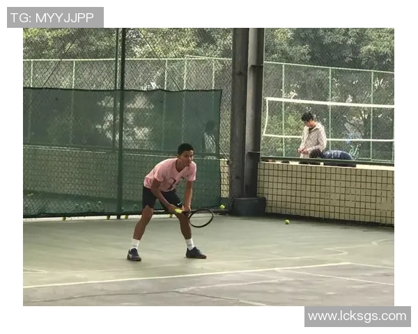 深入分析成都网球队独特节奏打法的战术与技巧